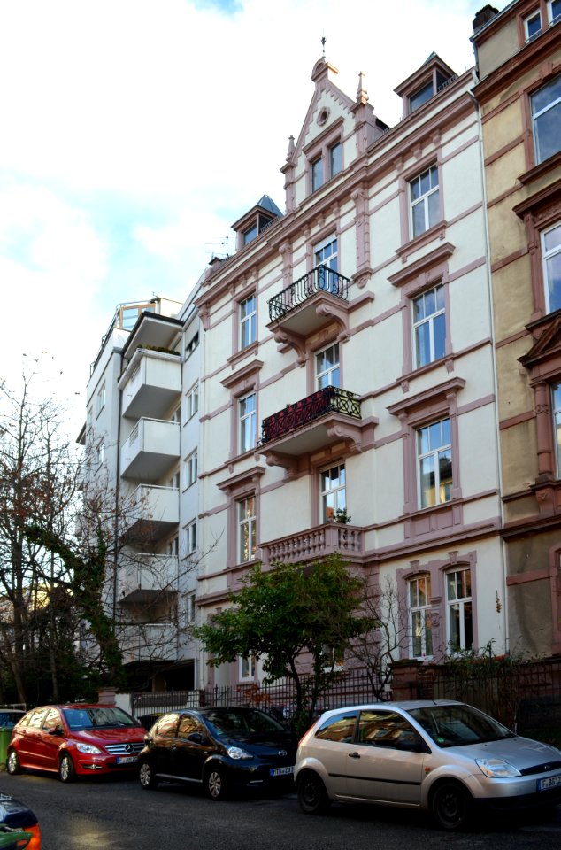 Frankfurt, Schleidenstraße 28 (1)