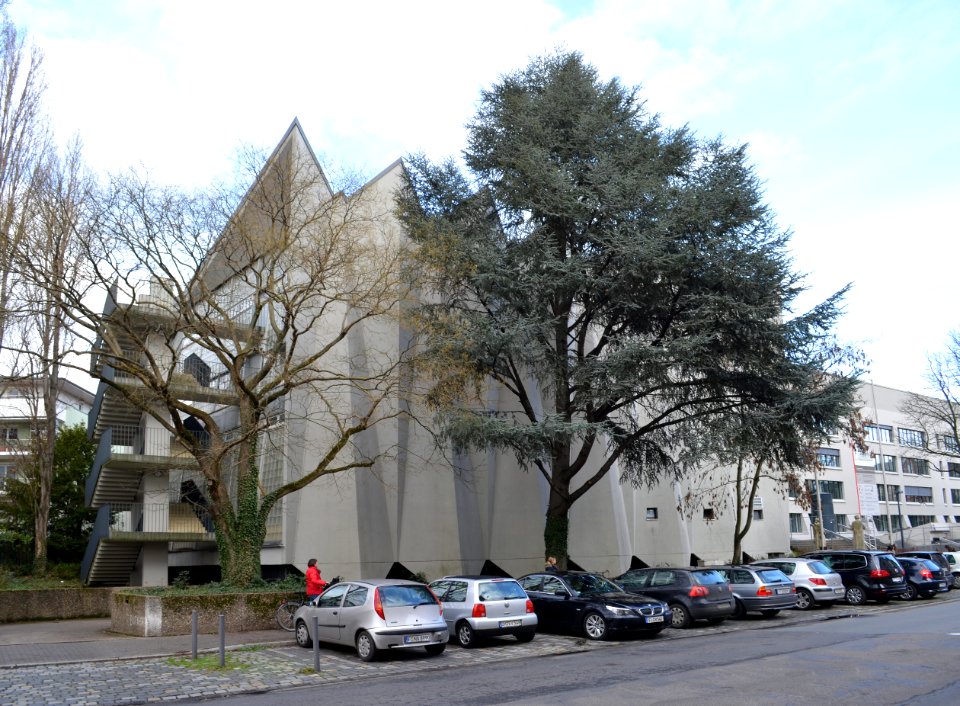 Frankfurt, Lessing-Gymnasium, Turnhalle