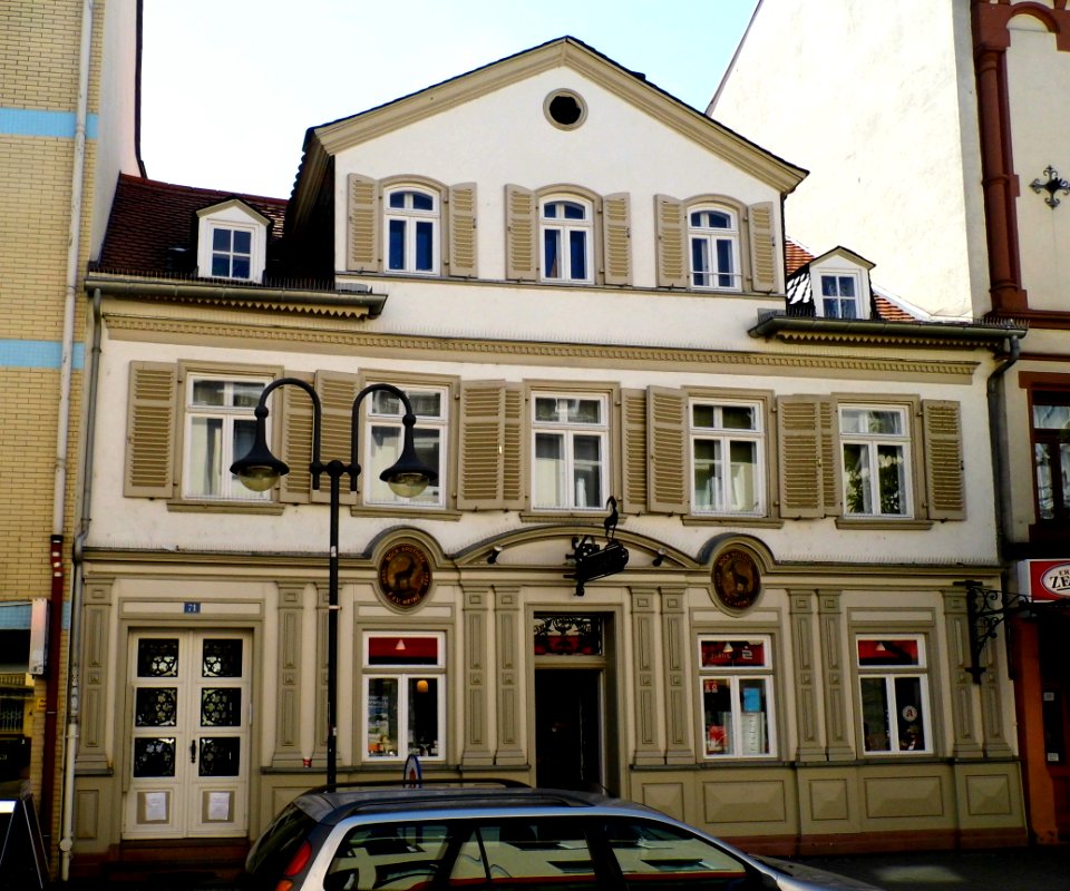 Frankfurt, Leipziger Straße 71