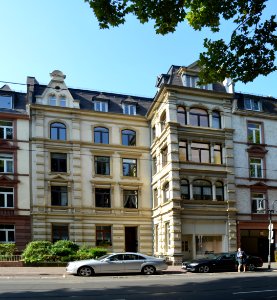 Frankfurt, Schweizer Straße 84