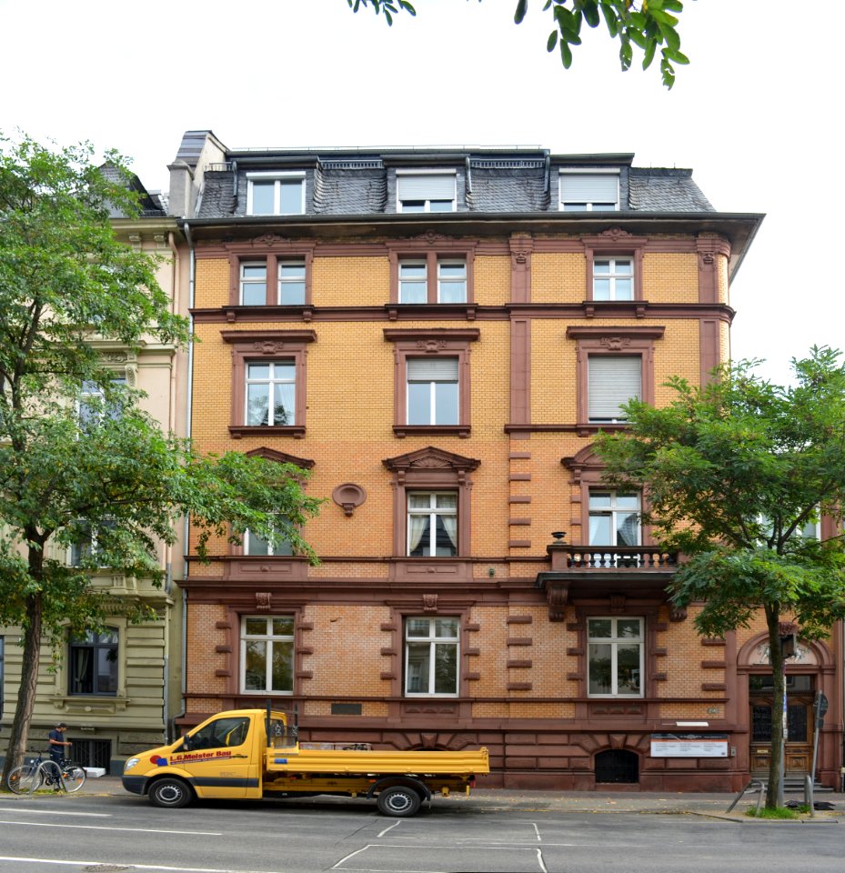 Frankfurt, Schweizer Straße 3