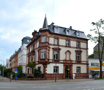 Frankfurt, Schweizer Straße 13