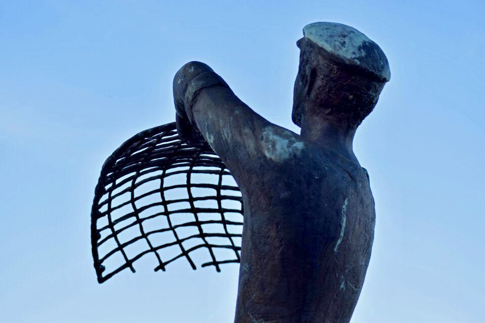 Fisherman statue haffkrug