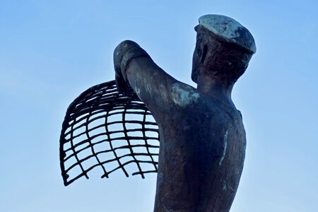 Fisherman statue haffkrug