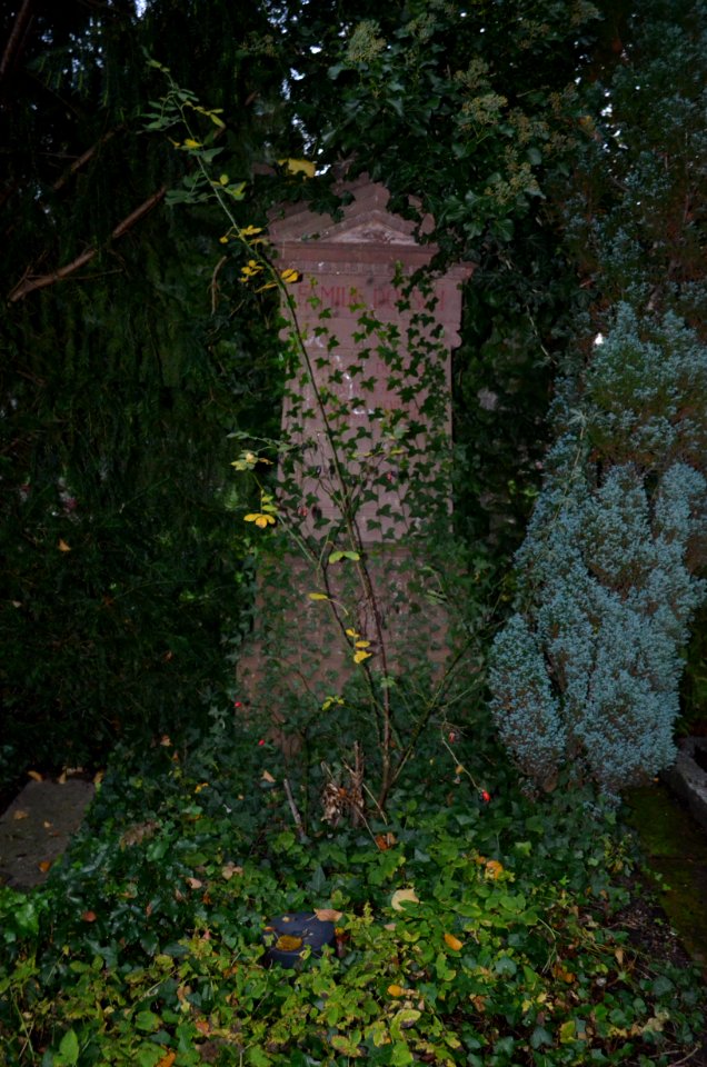 Frankfurt, Südfriedhof, B 90, Lenz-Dorsch