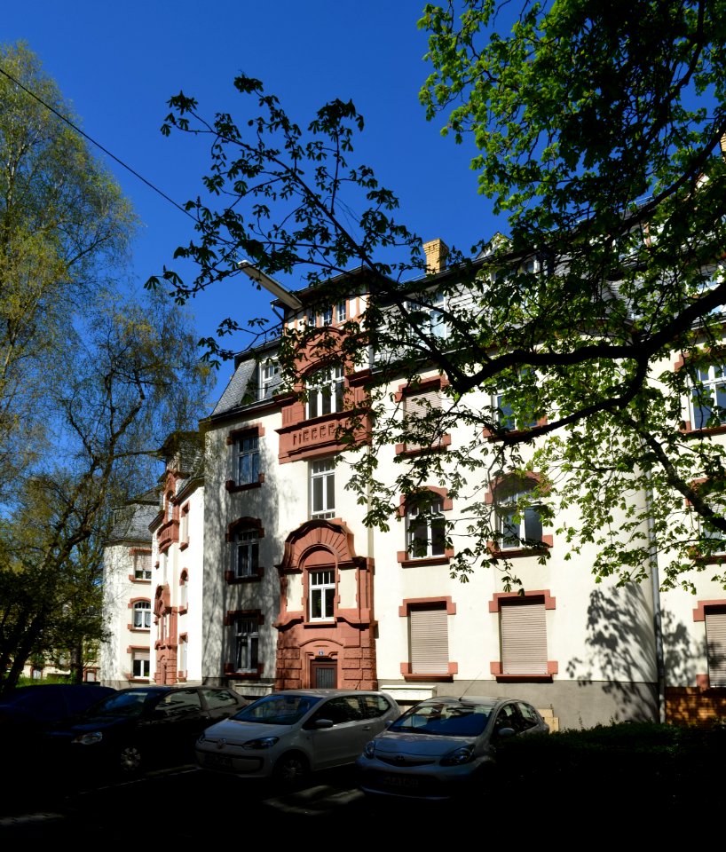 Frankfurt, Rodheimer Straße 4