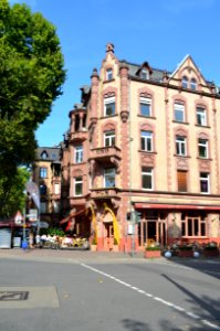 Frankfurt, Textorstraße 74, Schweizer Straße 77
