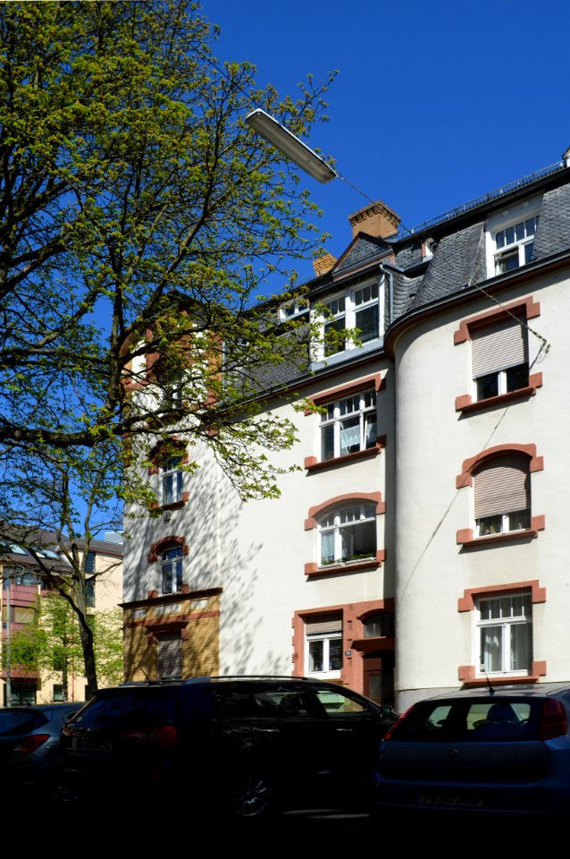 Frankfurt, Rodheimer Straße 10