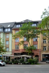 Frankfurt, Schweizer Straße 14