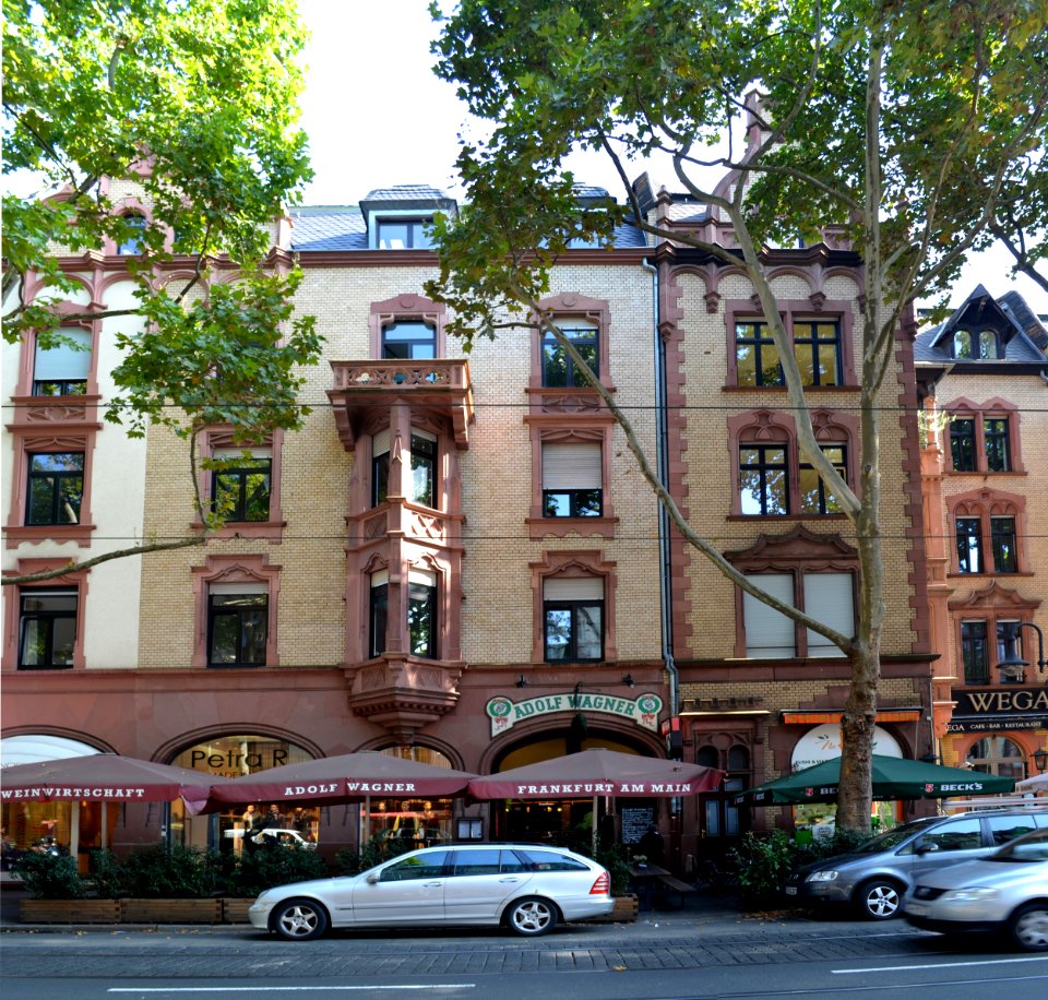 Frankfurt, Schweizer Straße 71