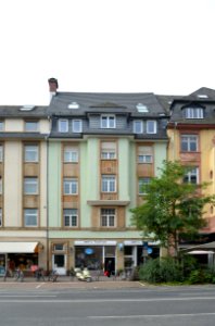 Frankfurt, Schweizer Straße 16