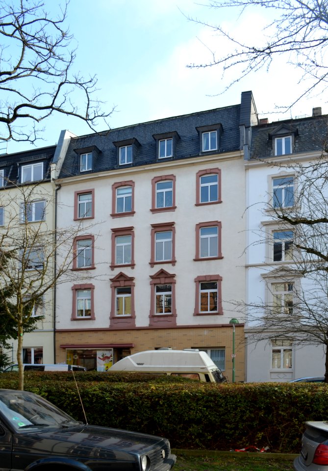 Frankfurt, Rotlintstraße 56