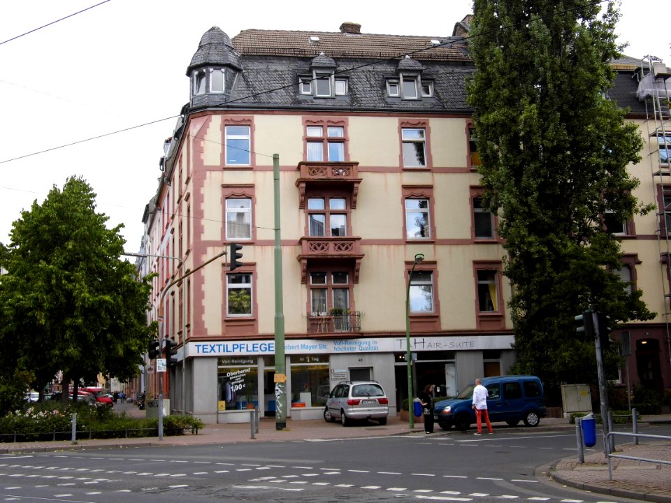 Frankfurt, Robert-Mayer-Straße 40