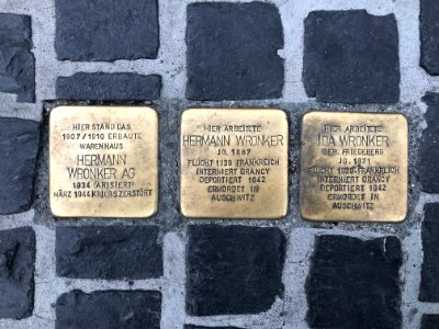 Frankfurt, Stolpersteine Wronker