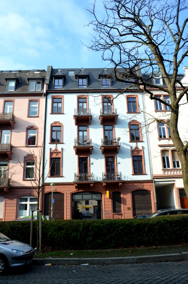 Frankfurt, Rotlintstraße 43