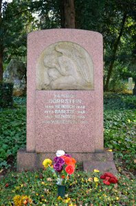 Frankfurt, Südfriedhof, B 778, Grab Dörrstein-Hoffmann