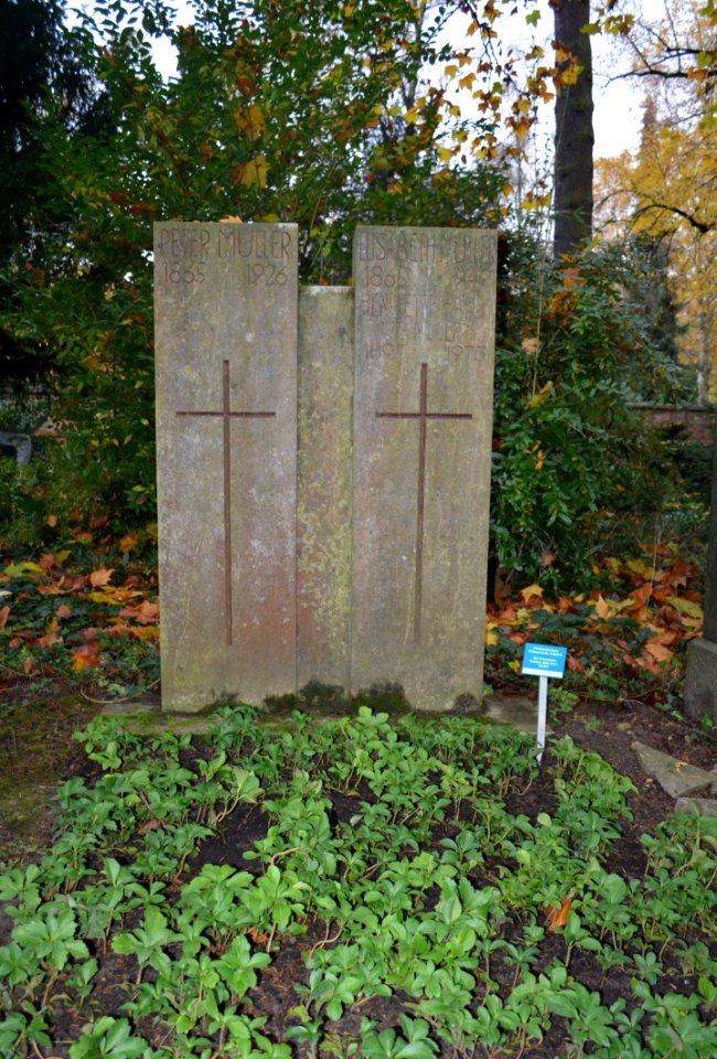Frankfurt, Südfriedhof, B 1265, Grab Müller