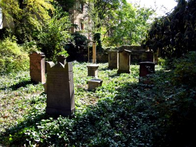 Frankfurt, Alter Friedhof Bockenheim, Gräber