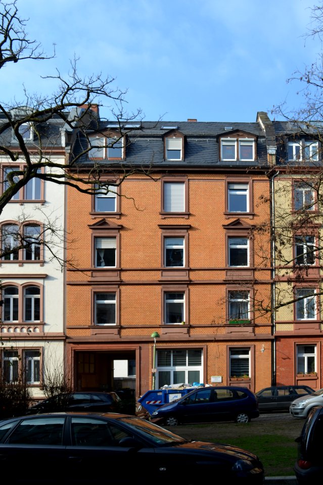 Frankfurt, Rotlintstraße 47