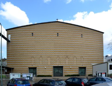 Frankfurt, Allerheiligenkirchem Front