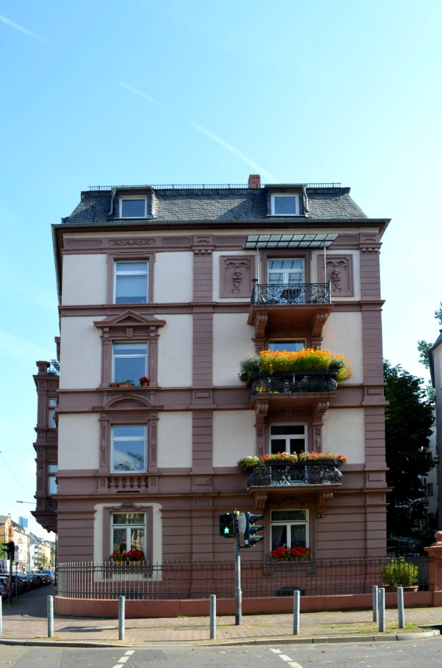 Frankfurt, Stegstraße 77 (1)