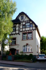Frankfurt, Roseggerstraße 1