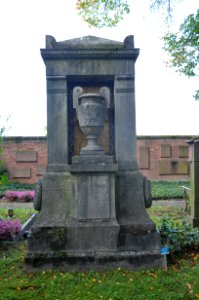 Frankfurt, Südfriedhof, A 116, Grab Schmidt