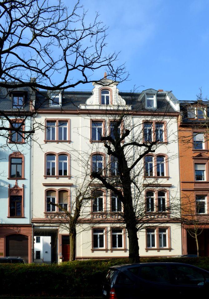 Frankfurt, Rotlintstraße 45