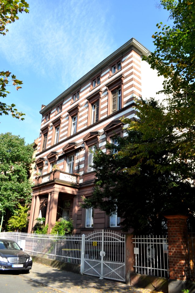 Frankfurt, Arndtstraße 30