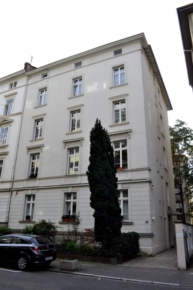 Frankfurt, Altkönigstraße 13