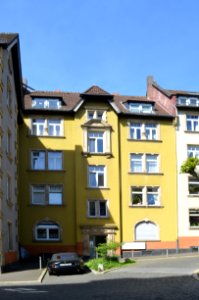 Frankfurt, Dorfelder Straße 3
