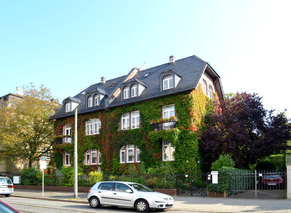 Frankfurt, Paul-Ehrlich-Straße 37-39 (1)