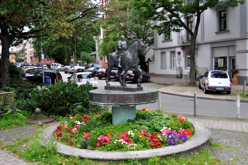 Frankfurt, Carolus-Brunnen