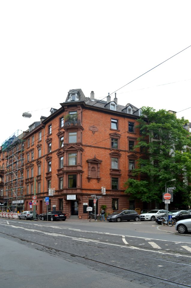 Frankfurt, Cranachstraße 1