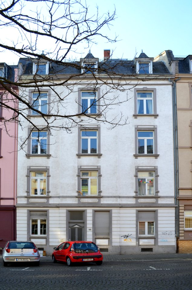 Frankfurt, Martin-Luther-Straße 47