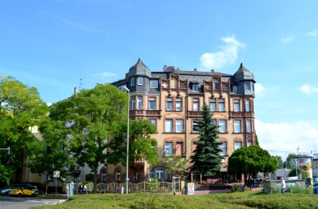 Frankfurt, Oppenheimer Landstraße 73