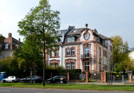 Frankfurt, Kennedyallee 100-102