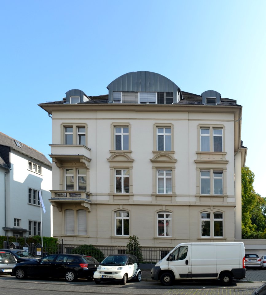 Frankfurt, Paul-Ehrlich-Straße 27