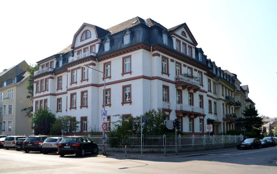 Frankfurt, Passavantstraße 1-5