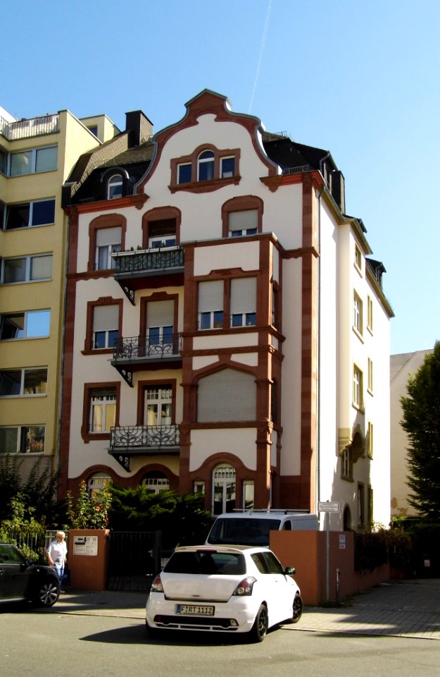 Frankfurt, Markgrafenstraße 4