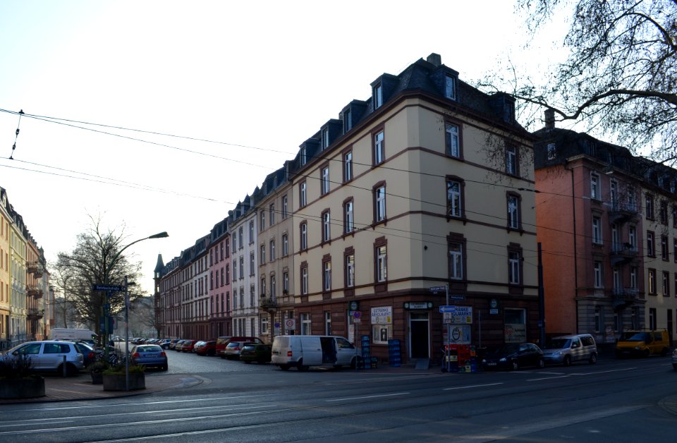Frankfurt, Martin-Luther-Straße 49-35
