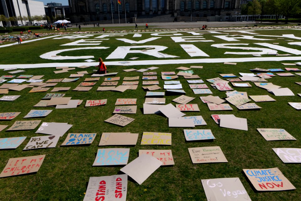 FridaysForFuture protest Berlin 2020-04-24 76