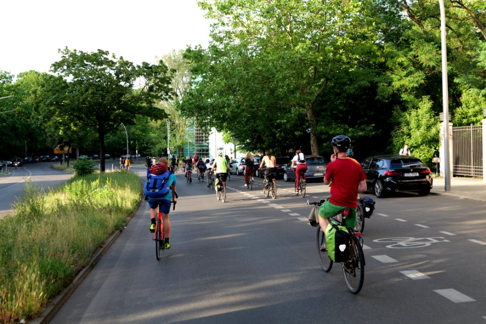 FridaysForFuture protest Berlin 2020-07-02 critical mass 89