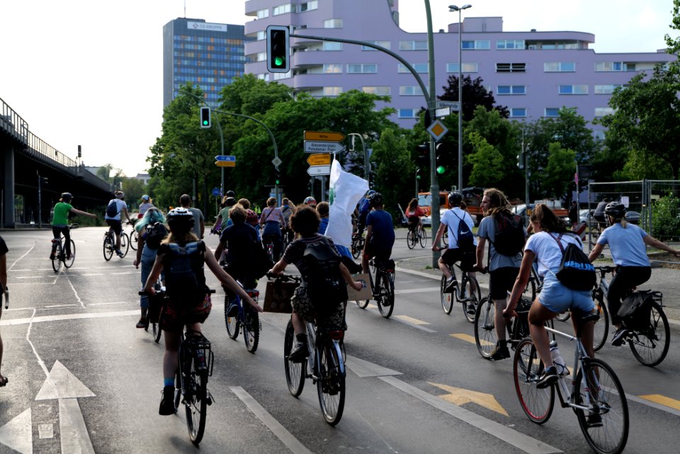 FridaysForFuture protest Berlin 2020-07-02 critical mass 43