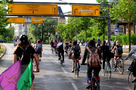 FridaysForFuture protest Berlin 2020-07-02 critical mass 71