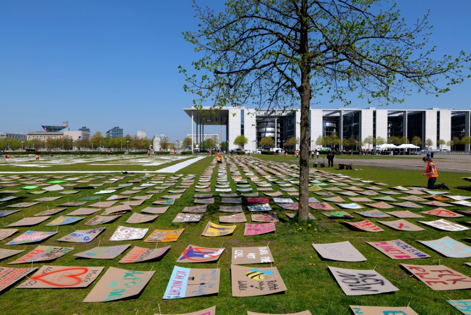FridaysForFuture protest Berlin 2020-04-24 82