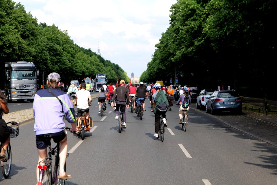 FridaysForFuture protest Berlin 2020-07-02 bicycle demonstration 63