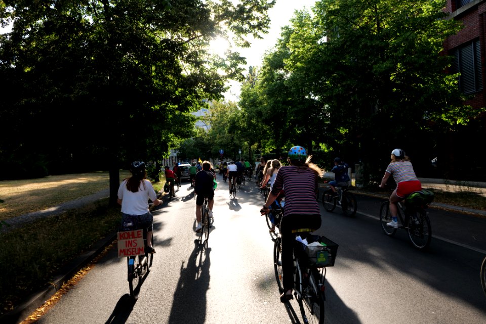 FridaysForFuture protest Berlin 2020-07-02 critical mass 77