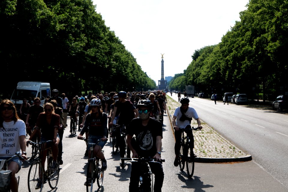 FridaysForFuture protest Berlin 2020-07-02 bicycle demonstration 69