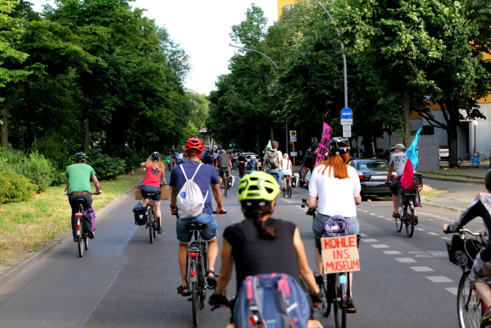 FridaysForFuture protest Berlin 2020-07-02 critical mass 37